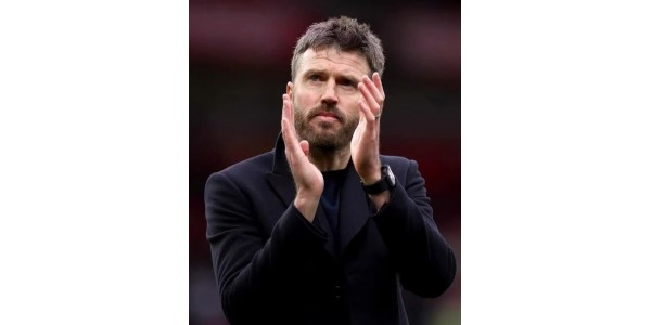 Od slávy k nejistotě: Jak může Manchester United najít cestu vpřed? Od slávy k nejistotě: Jak může Manchester United najít cestu vpřed?